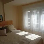 Meanas Presbítero 6 *