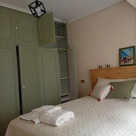 Meanas Presbítero 6 Apartamento