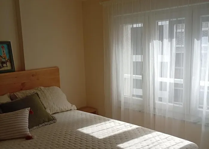 Meanas Presbítero 6 *